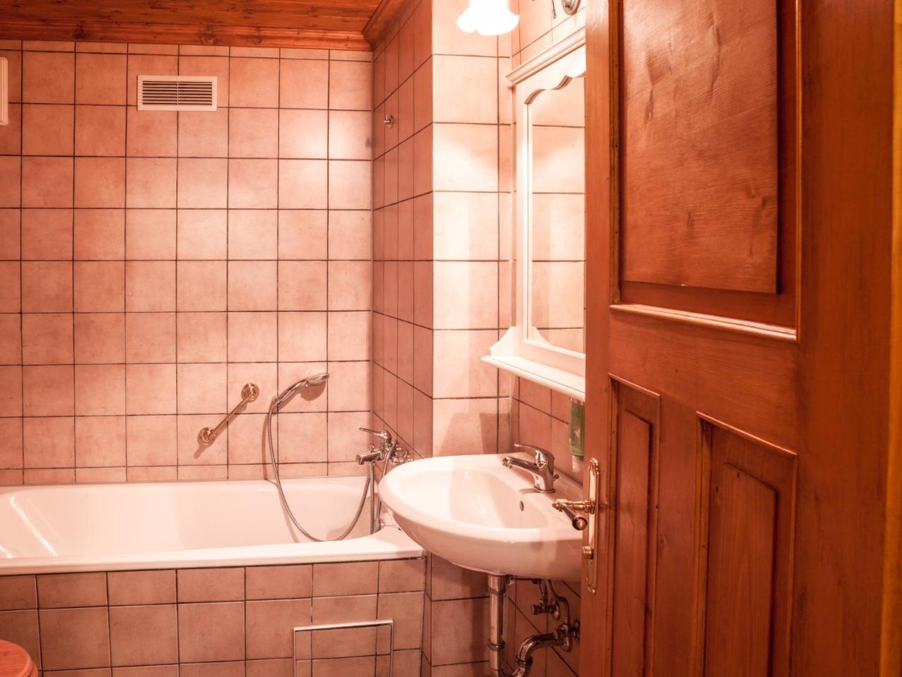 Das Forsthaus Hotelapartments Bad Schandau Ngoại thất bức ảnh